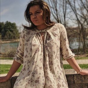 Meet your Posher, Devine